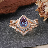 Ultra Luxurious Vintage Pear-Cut Natural Alexandrite Ring Set
